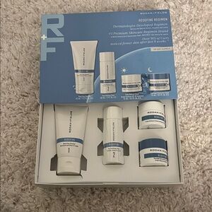 Rodan + Fields Redefine Skincare Set - Blue and White